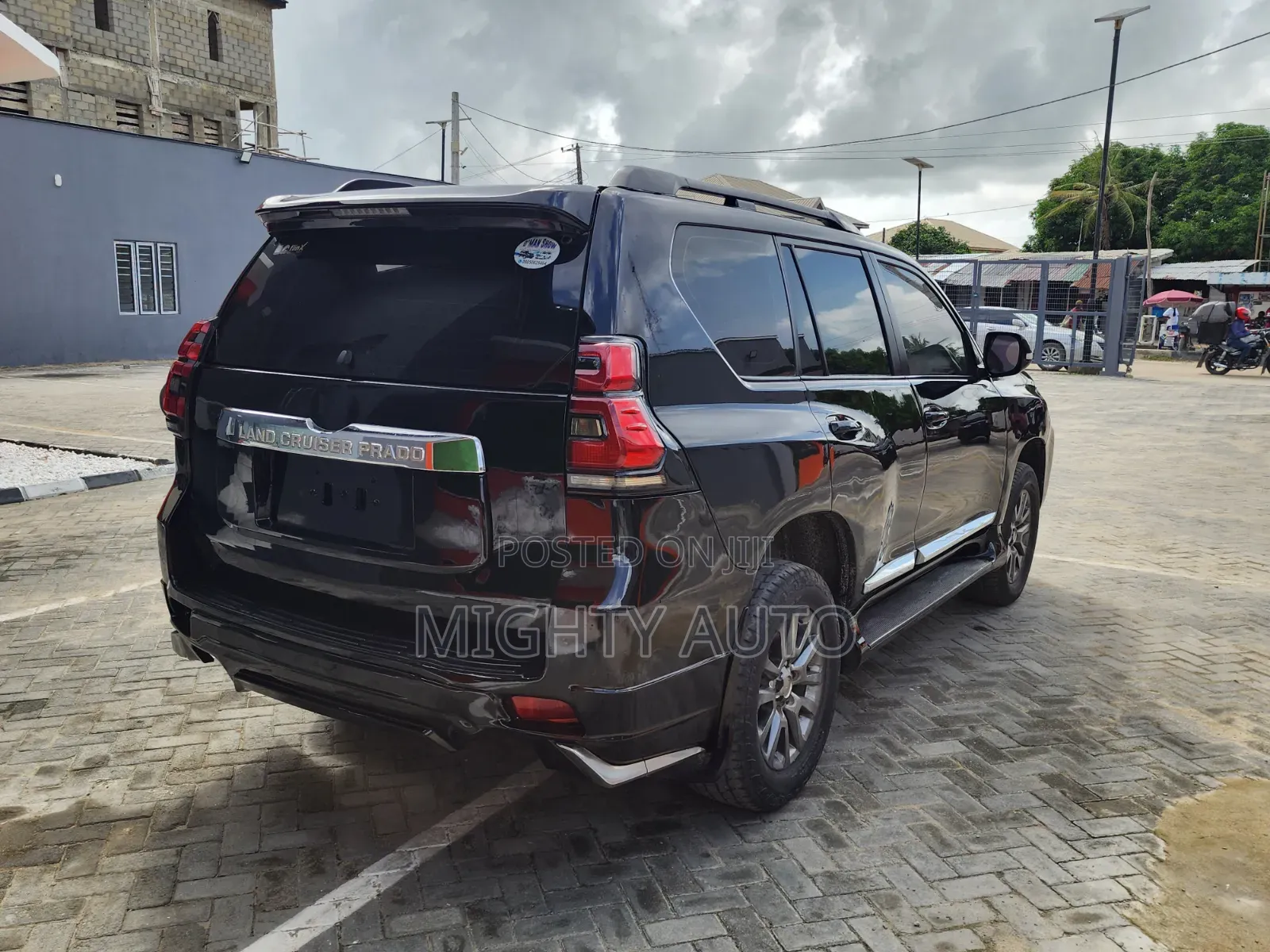 Toyota Land Cruiser Prado 2014 Black