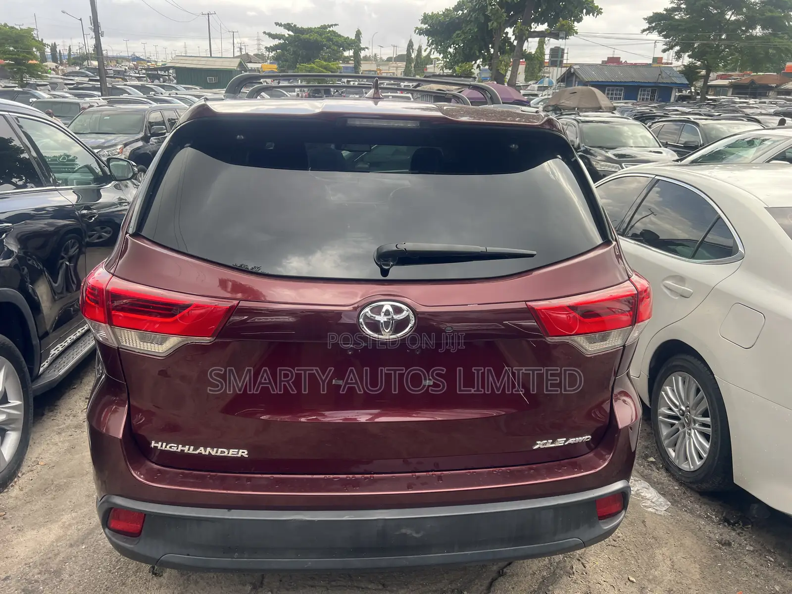 Toyota Highlander XLE 4dr SUV AWD (3.5L 6cyl 6A) 2015 Burgundy