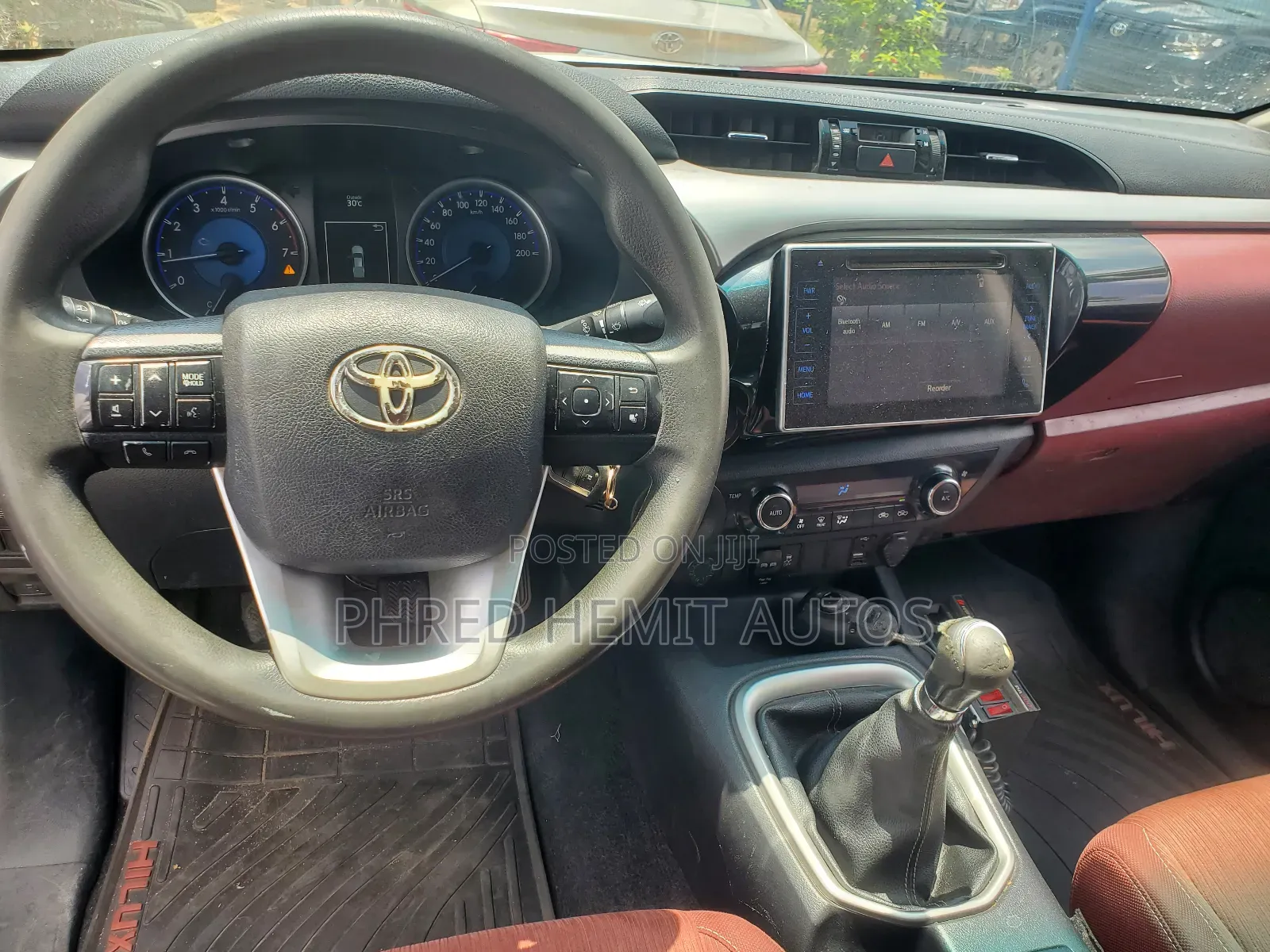 Toyota Hilux 2020 White