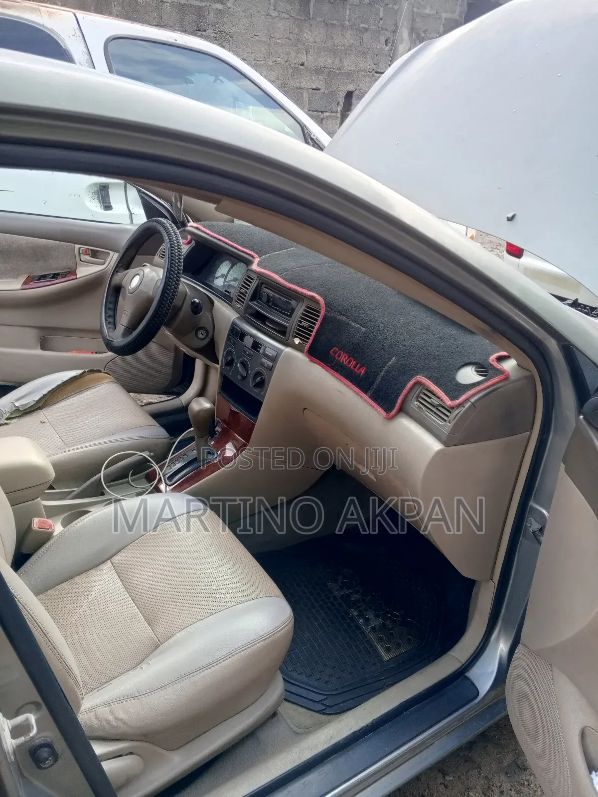 Toyota Corolla LE 2004 Gray
