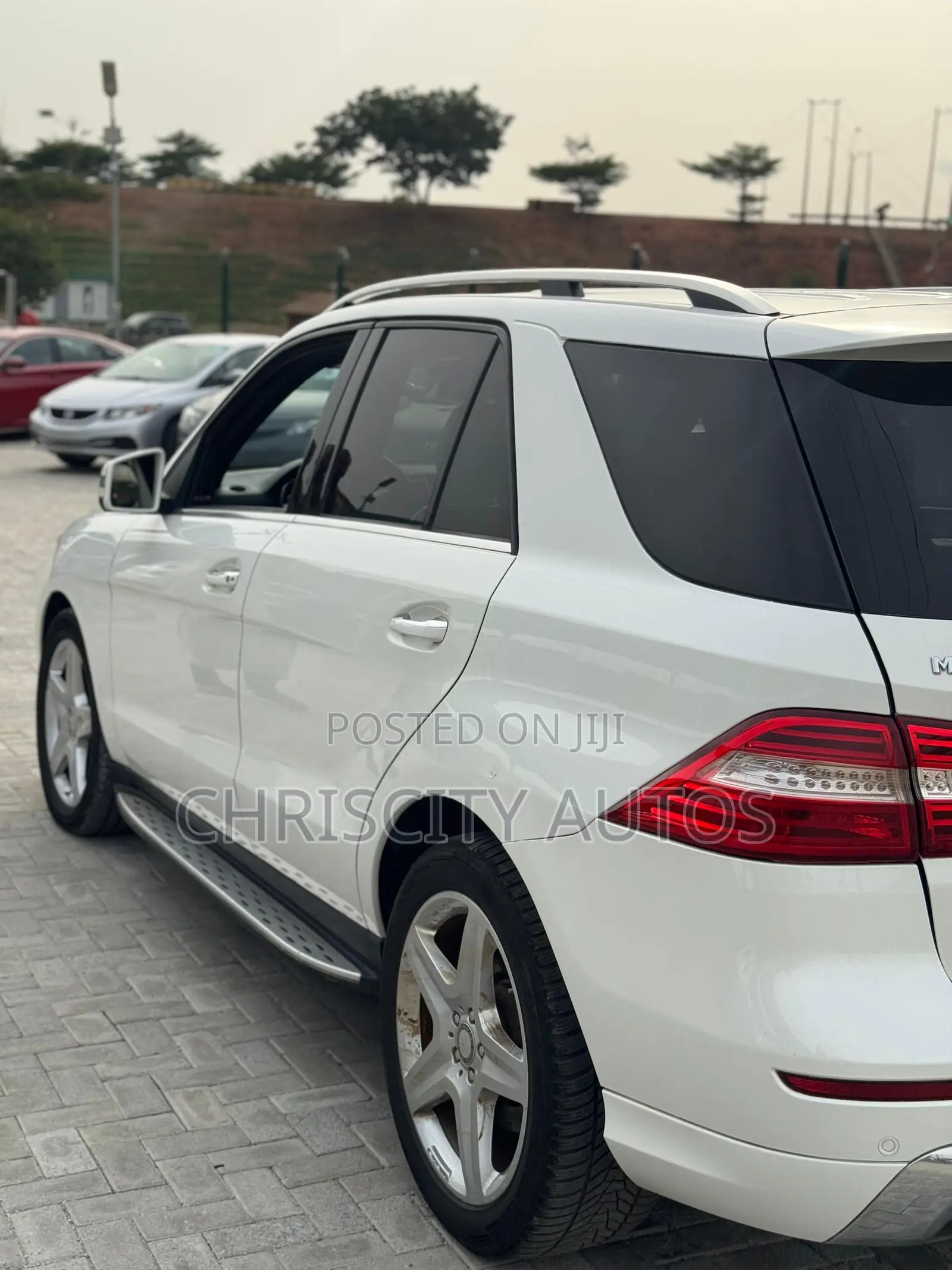 Mercedes-Benz M Class 2013 White