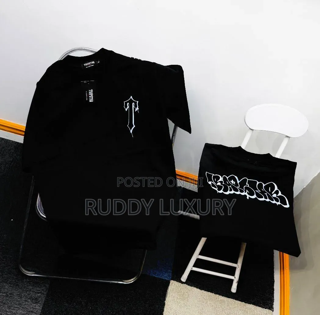 Royal Skull Art Tee