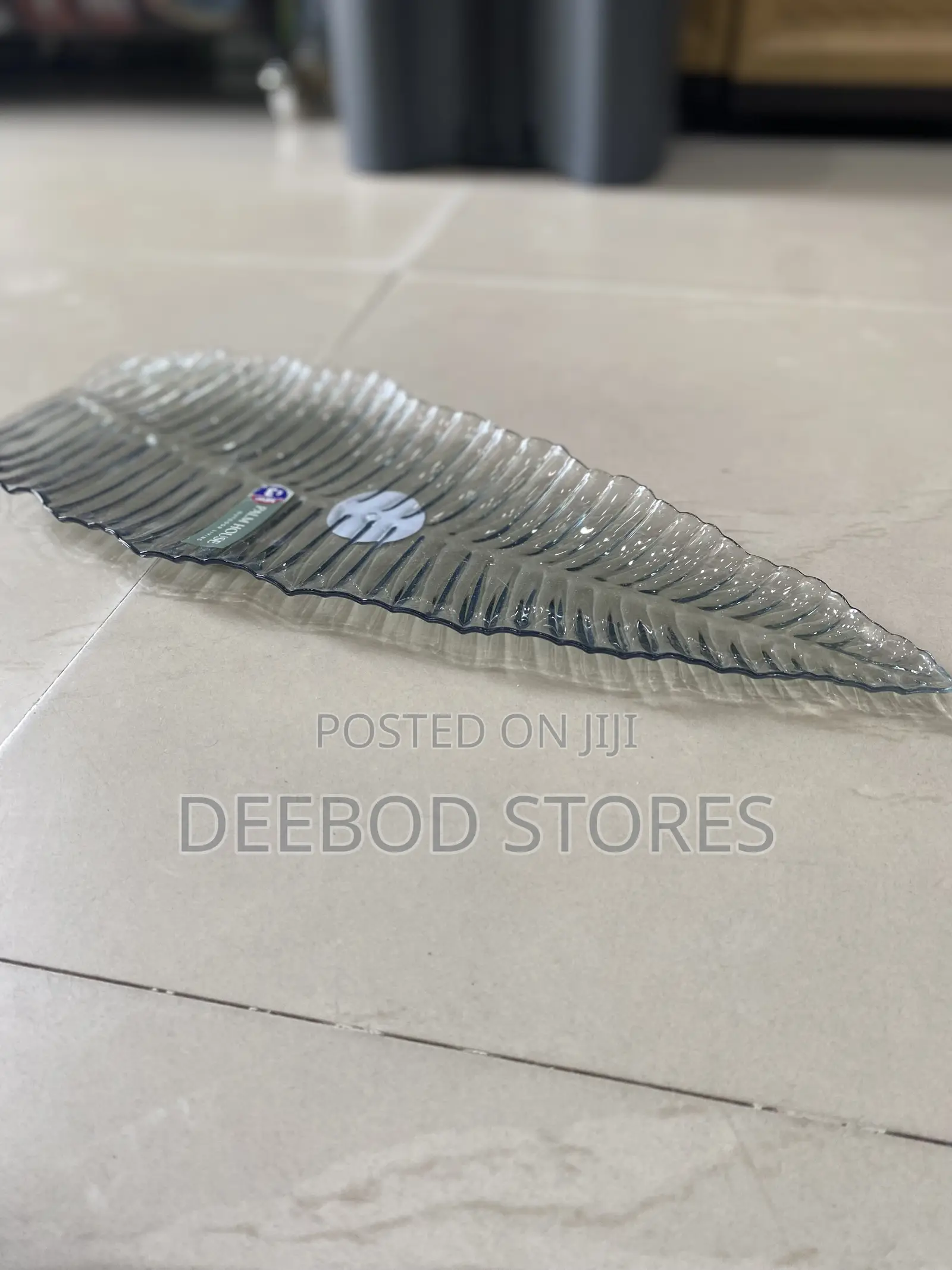 Glass Leaf-Shaped Serving Platter