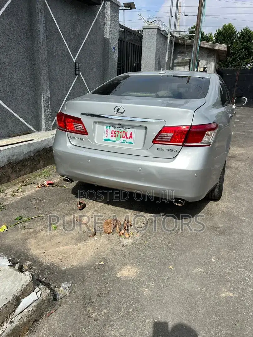 Lexus ES 350 2010 Silver