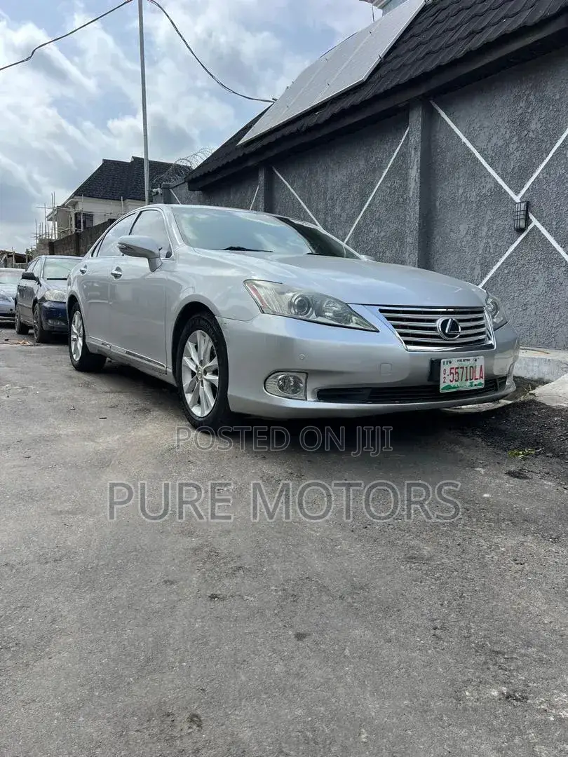 Lexus ES 350 2010 Silver