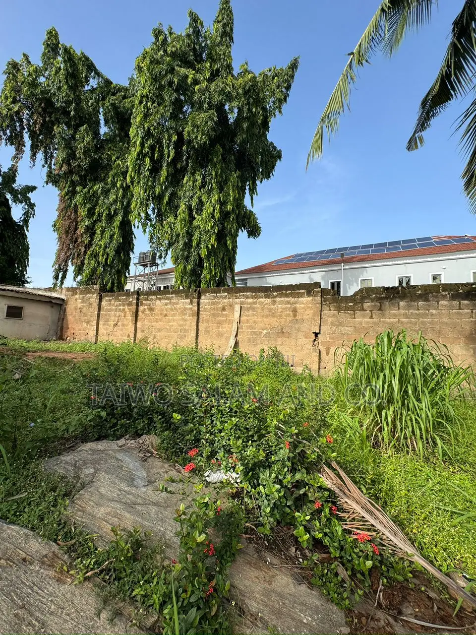 3435sqm of Land With Old Duplex