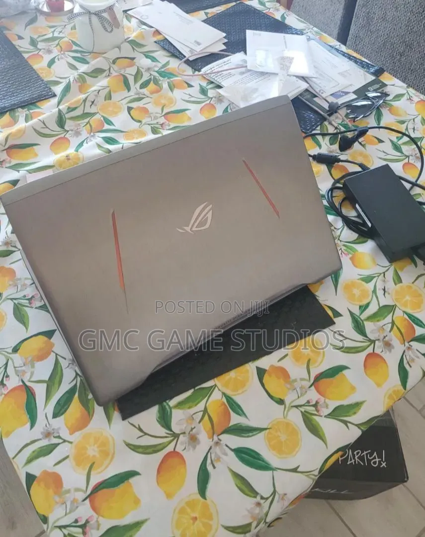 Laptop Asus ROG Strix G16 G614 8GB Intel Core i7 SSD 256GB