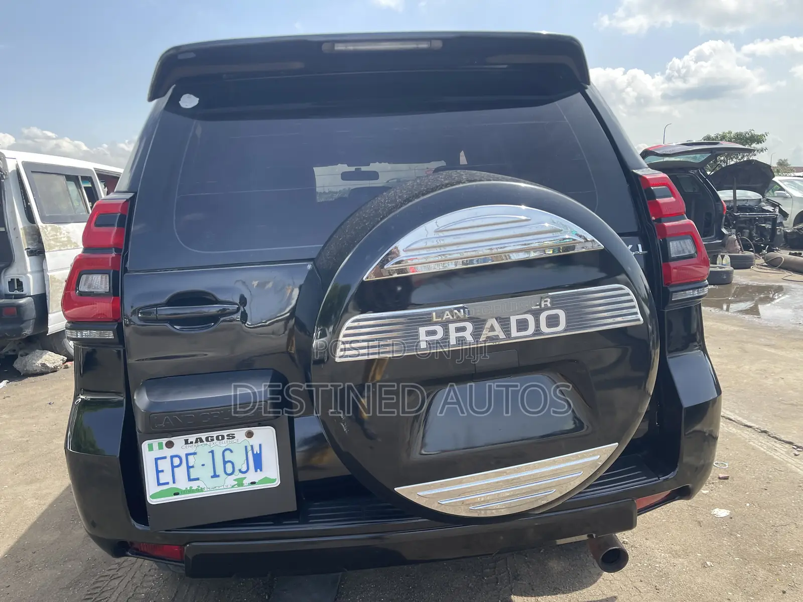 Toyota Land Cruiser Prado 2011 Black
