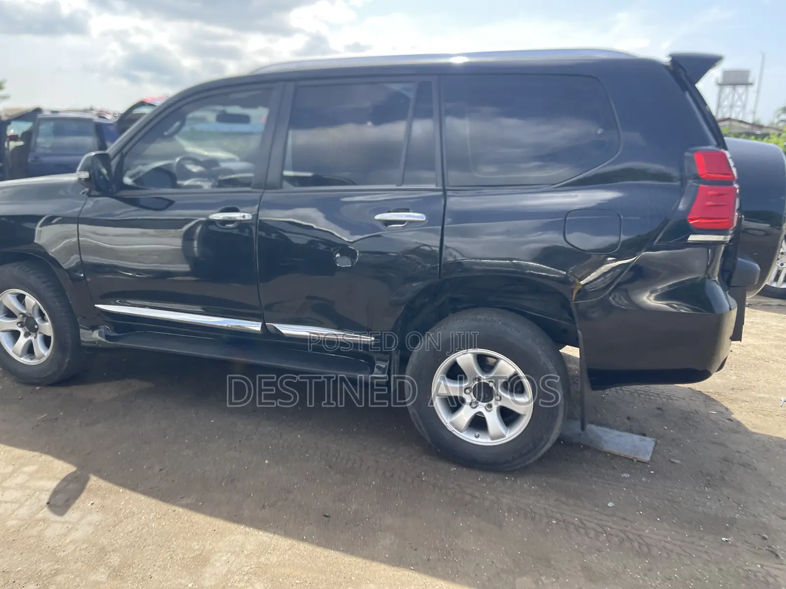Toyota Land Cruiser Prado 2011 Black