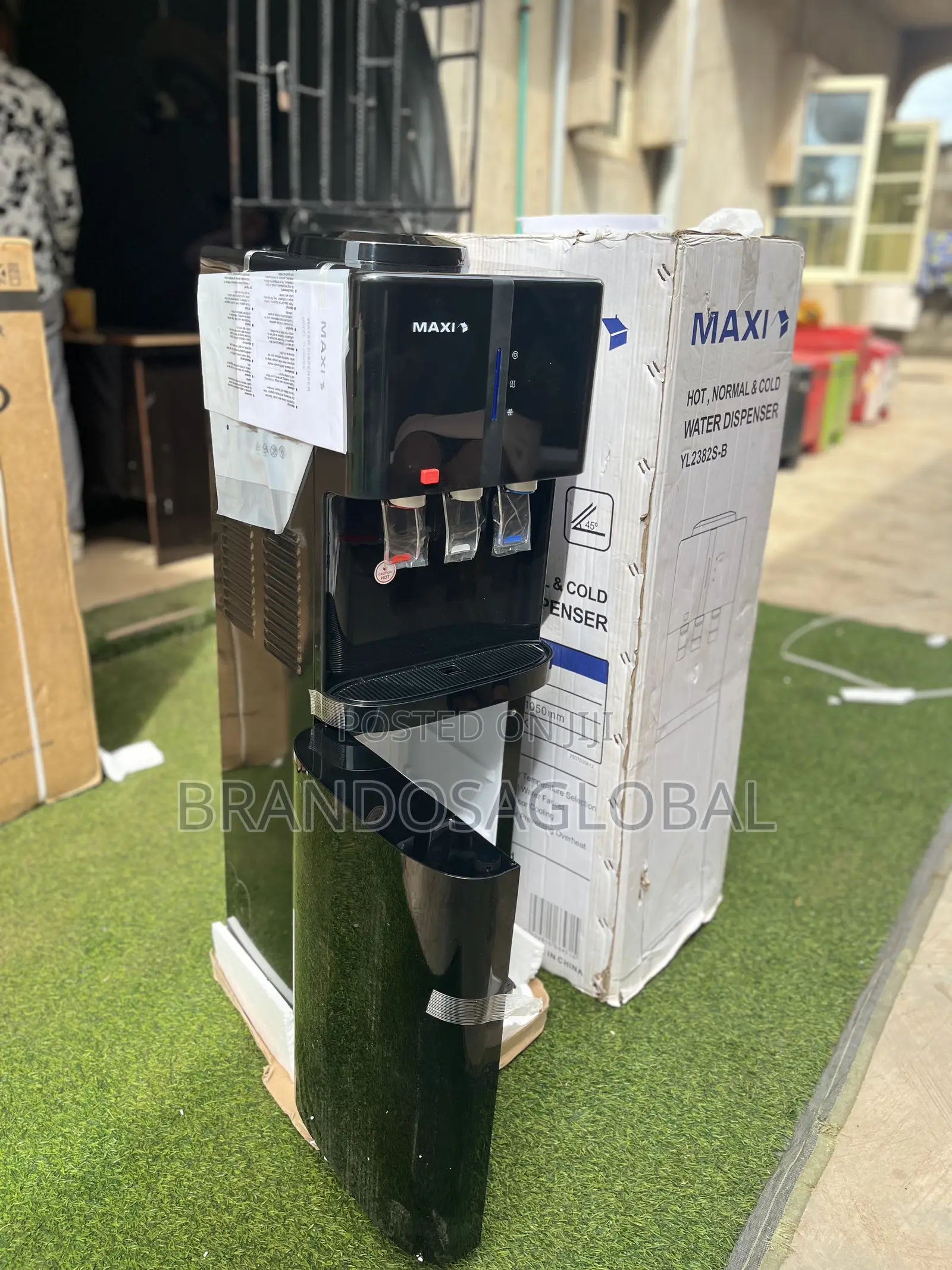 Maxi Water Dispenser Yl2382s-B – Premium Home Water Dispenser