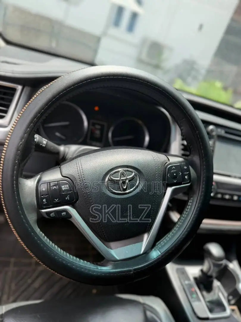 Toyota Highlander Limited V6 4x4 (3.5L 6cyl 6A) 2016 Black