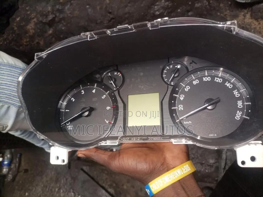 Digital Speed Clock Prado