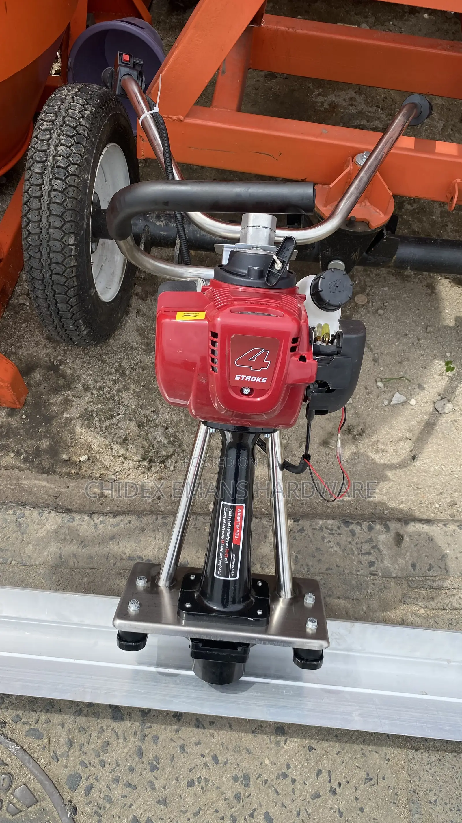 Concrete Vibrating Screed Machine