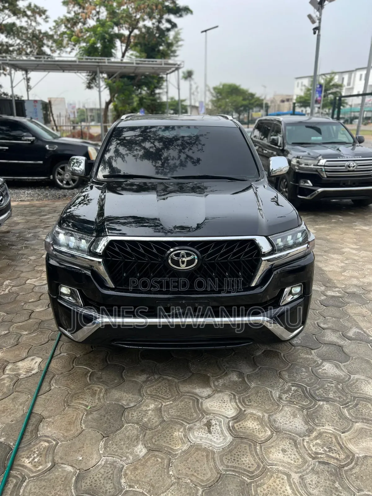 Toyota Land Cruiser 4.0 V6 GX-R 2015 Black