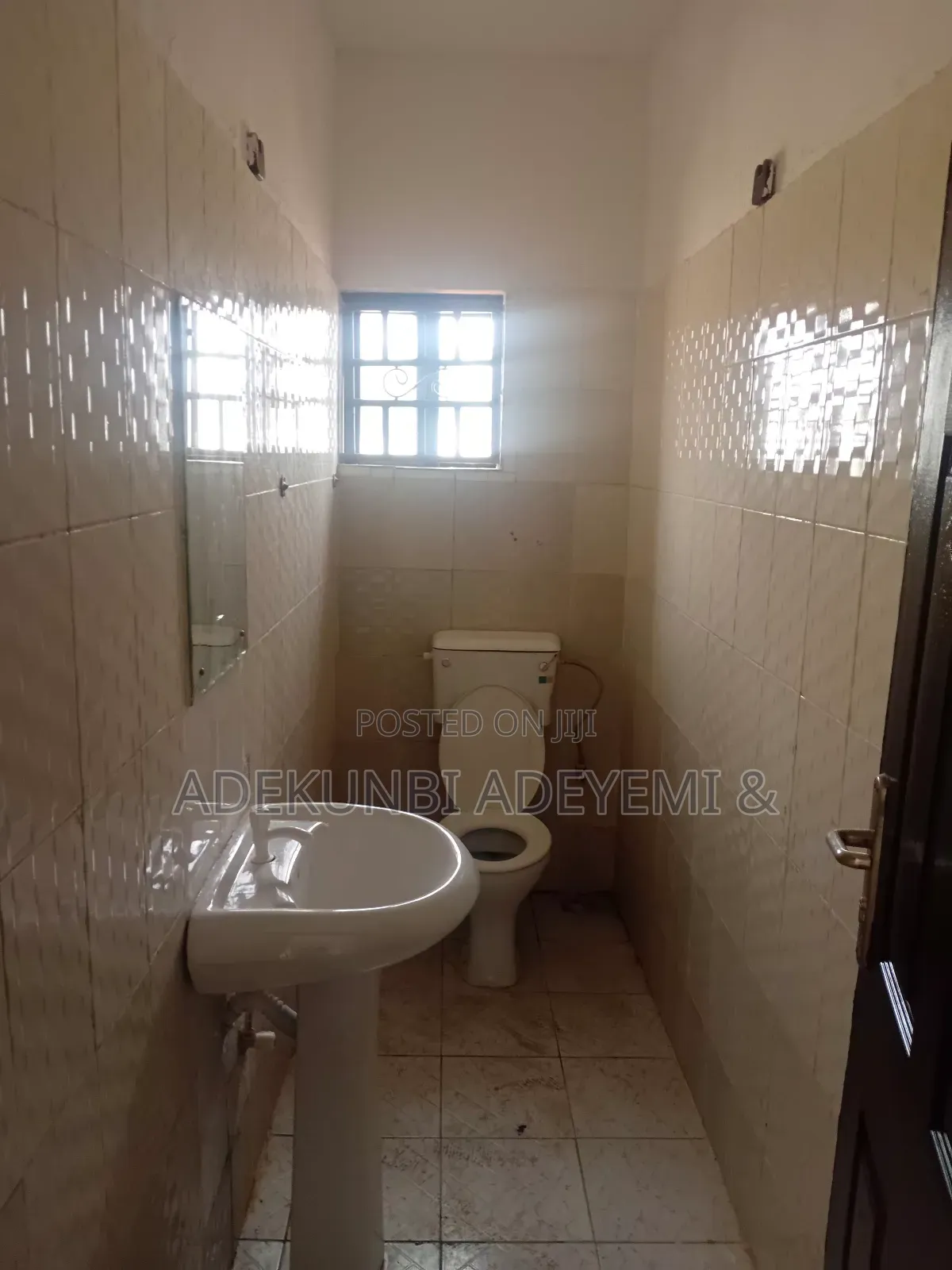 2bdrm Block of Flats in Kubwa for rent