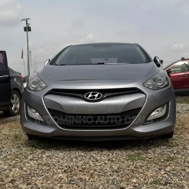 Hyundai Elantra GT 2013 Gray