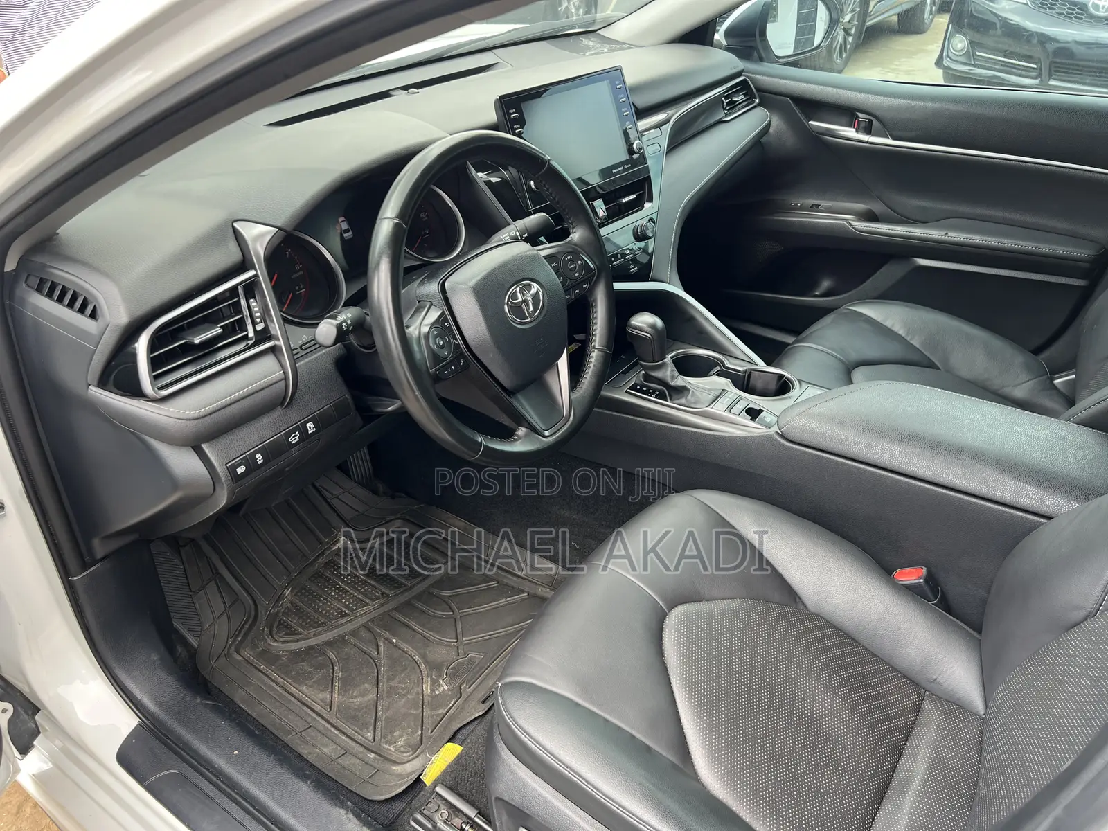 Toyota Camry XSE 2023 White