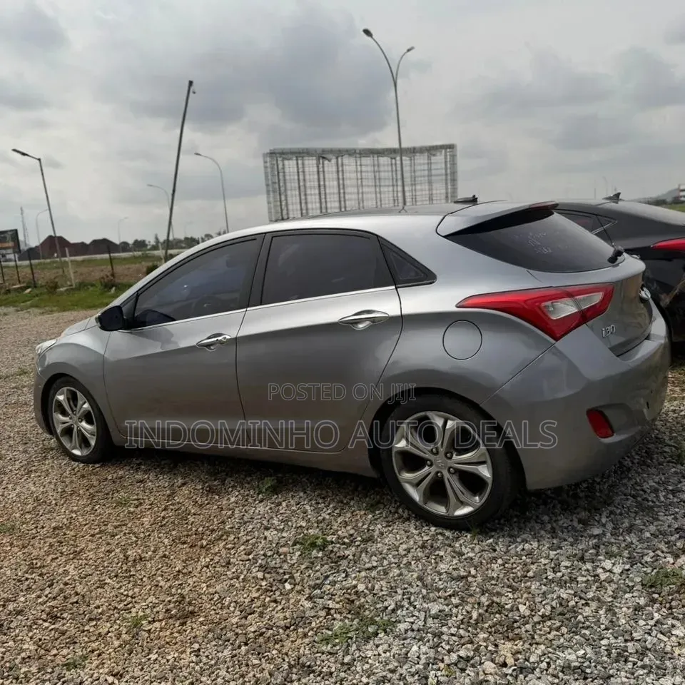 Hyundai Elantra GT 2013 Gray