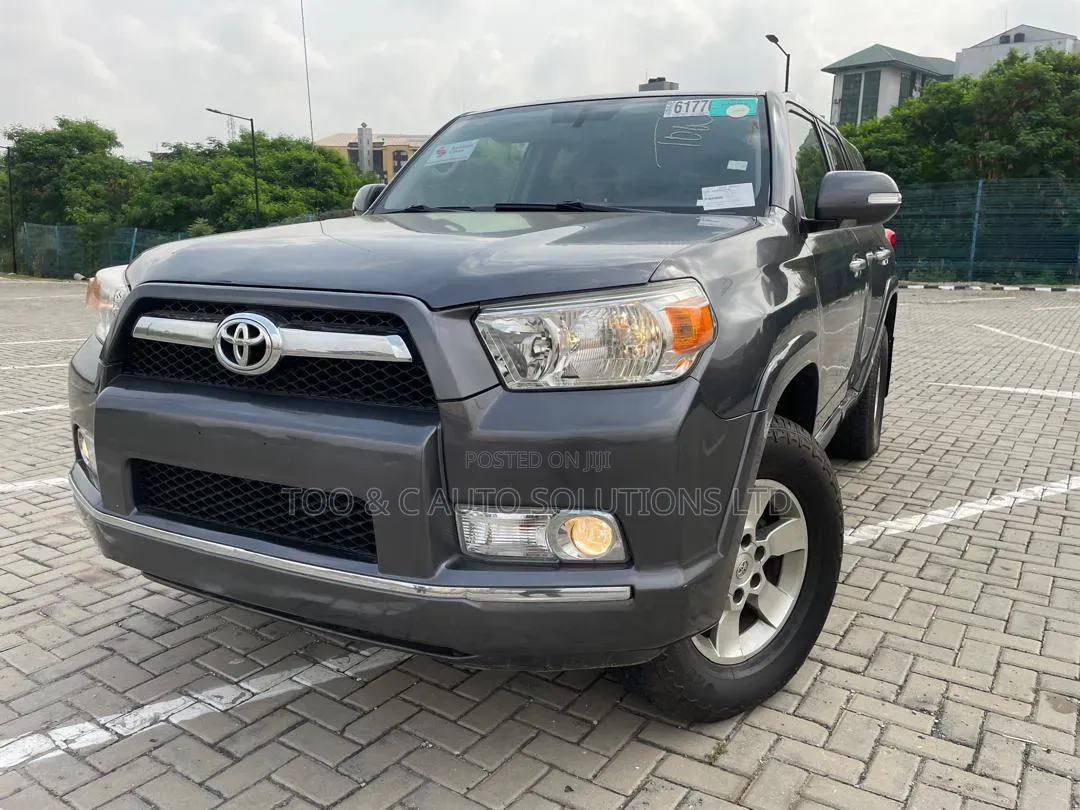 Toyota 4-Runner 2013 Gray