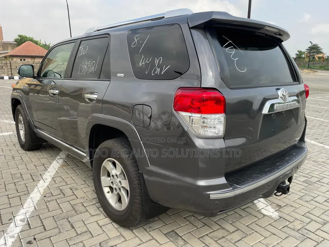 Toyota 4-Runner 2013 Gray