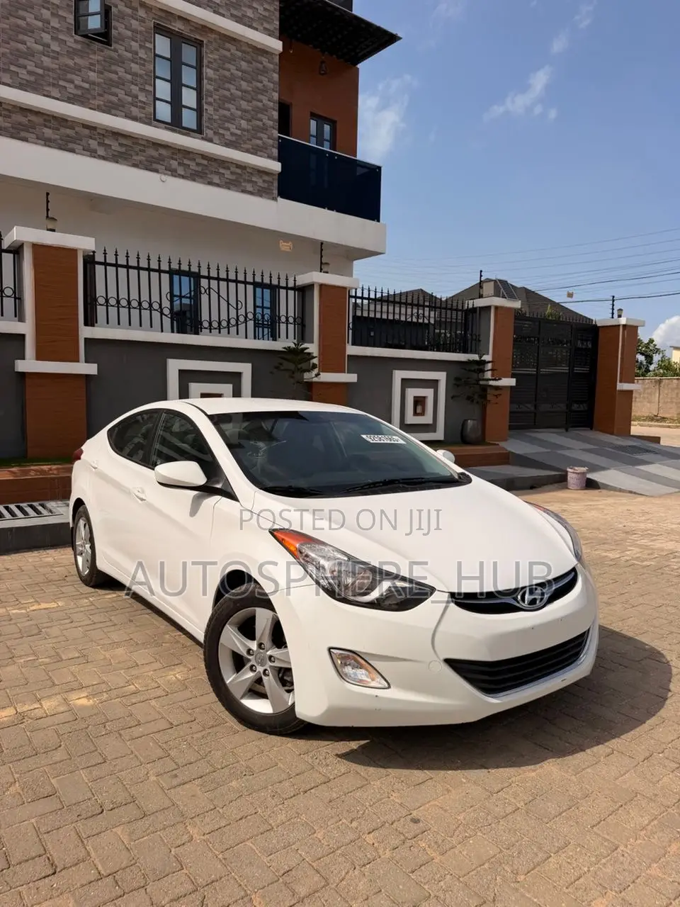 Hyundai Elantra 2013 White