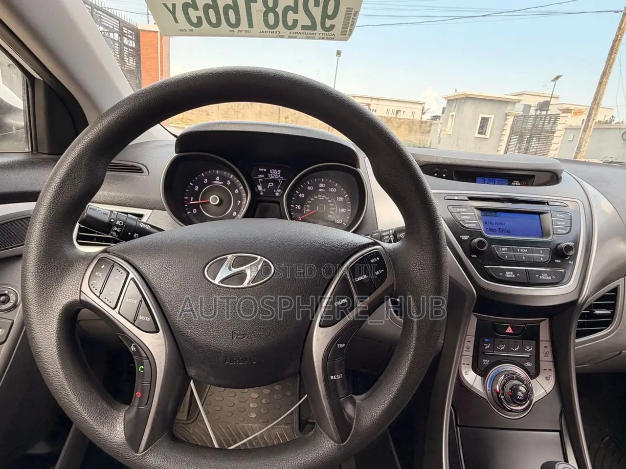 Hyundai Elantra 2013 White