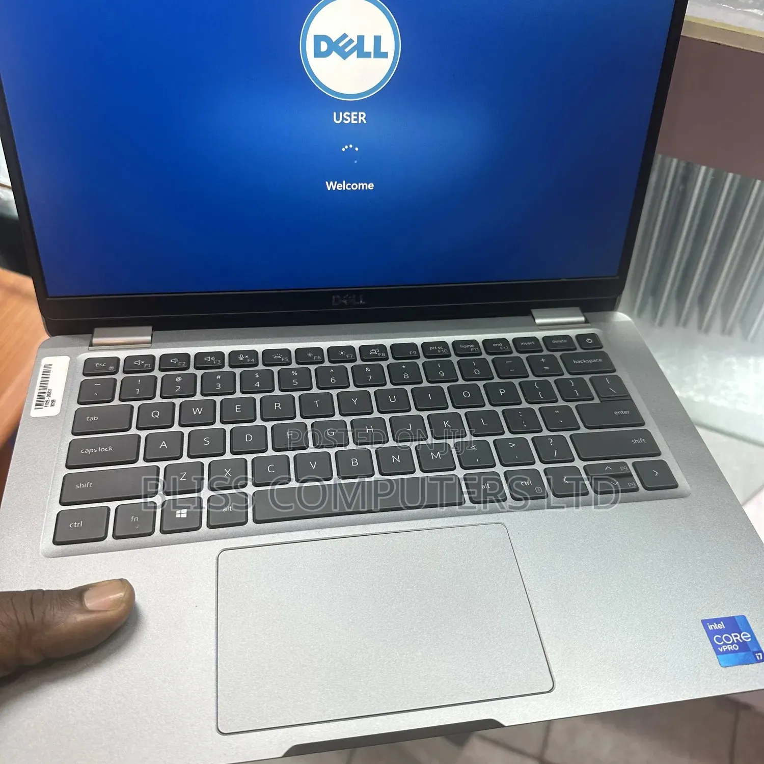 Laptop Dell Latitude 5320 32GB Intel Core i7 SSD 256GB