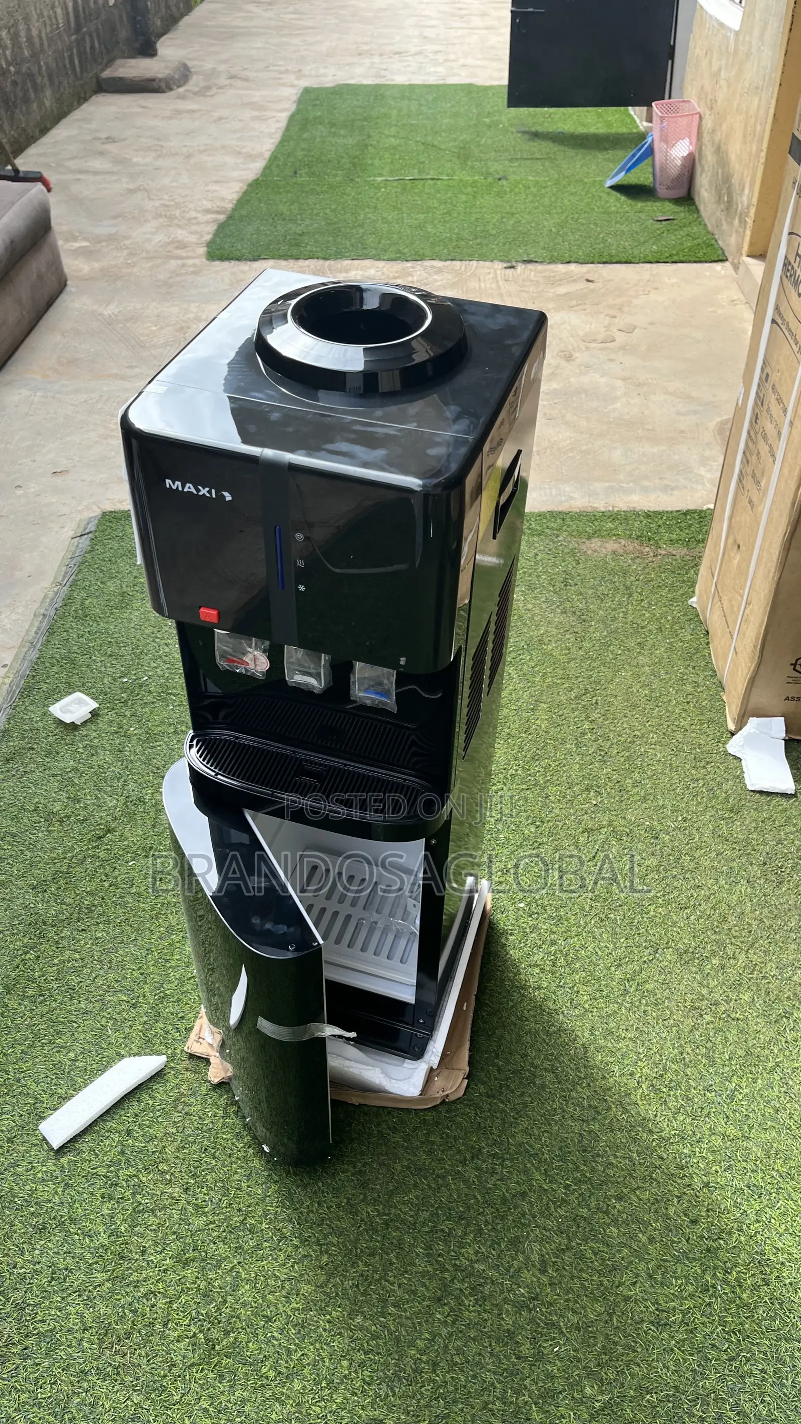 Maxi Water Dispenser Yl2382s-B – Fast Cooling Home Dispenser