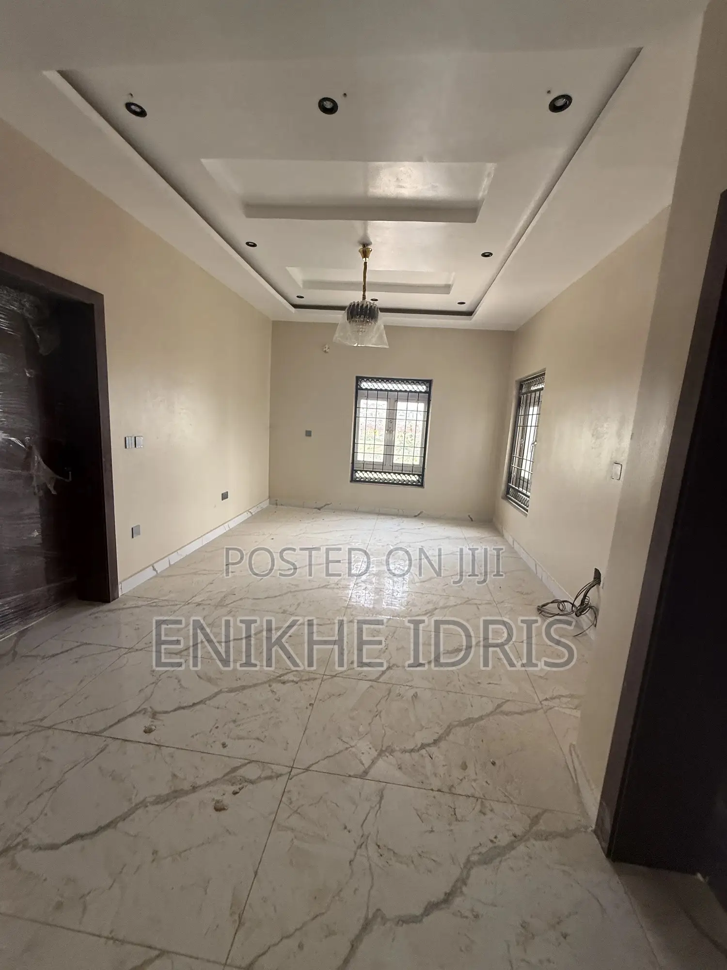 4bdrm Townhouse/Terrace in Guzape Main for sale