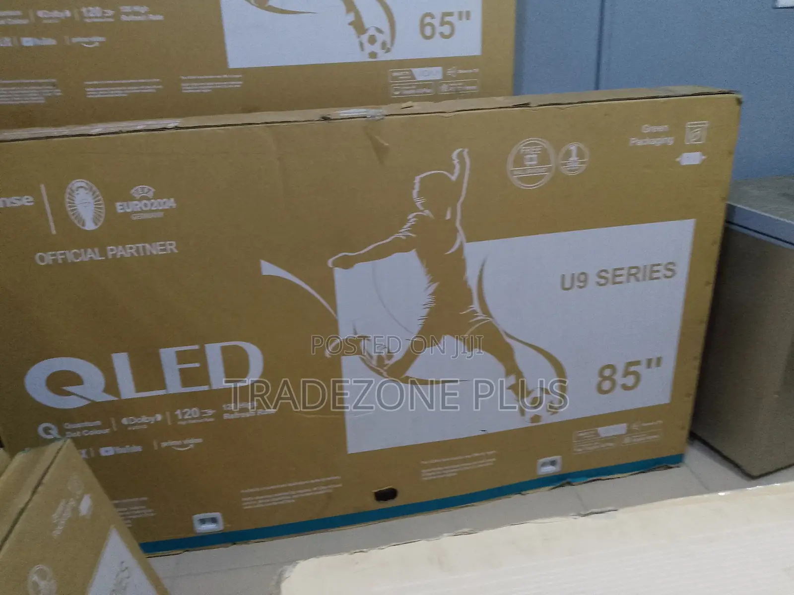Hisense U9 Series – Built for Gamers Movie Fans