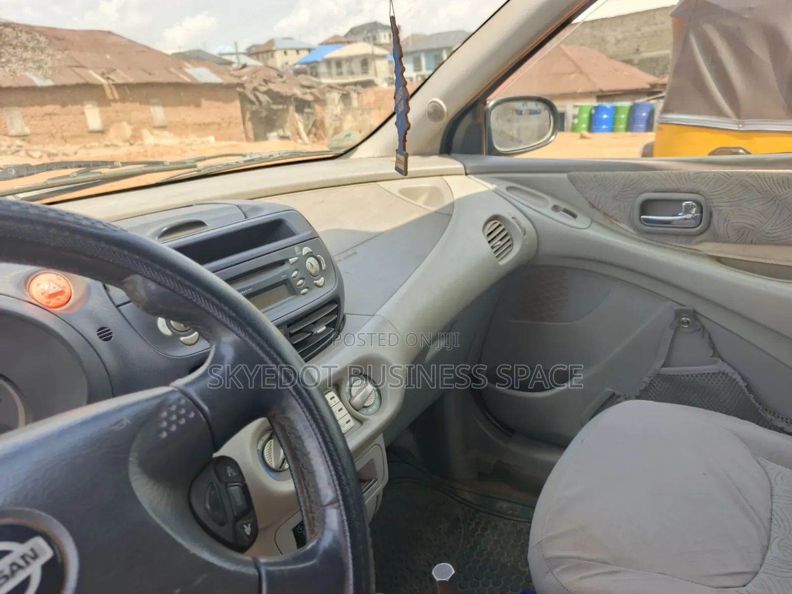 Nissan Almera 2005 Silver