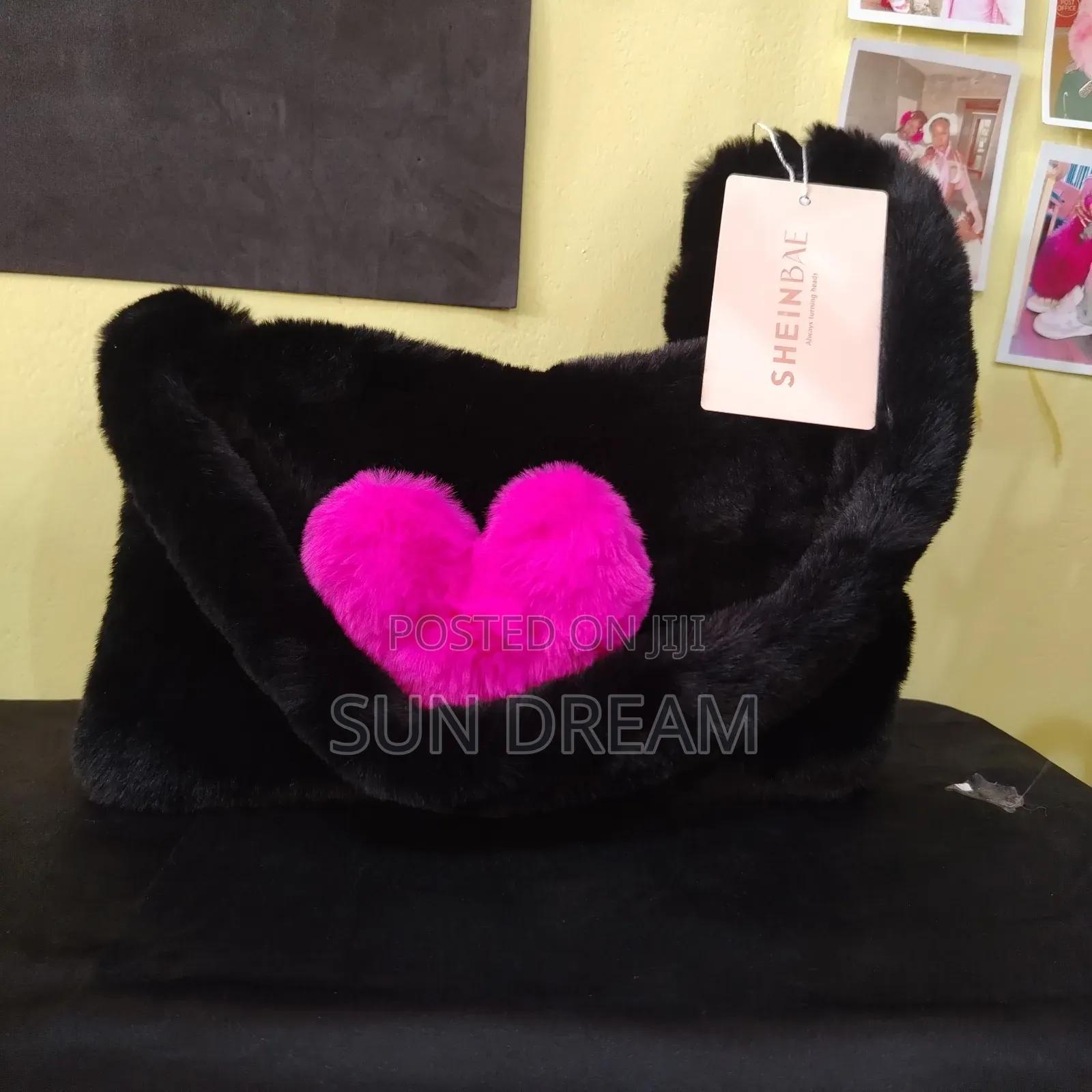 Ladies Hand Bag