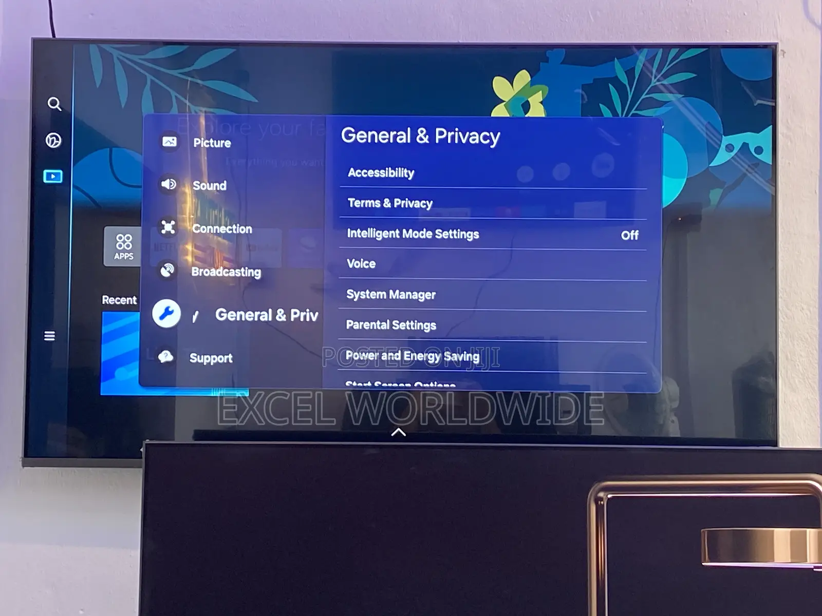 Classic 50" Samsung Qled Smart Tv With Object Tracking Sound