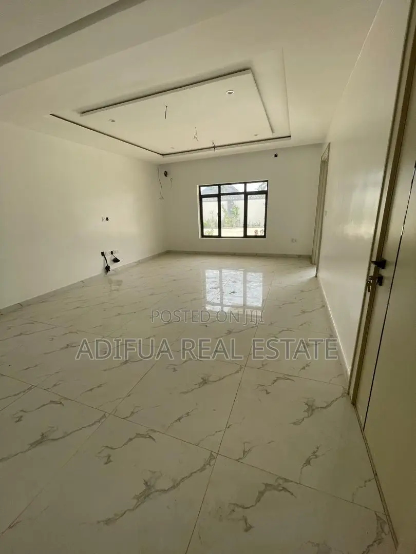 4bdrm Duplex in Jabi for sale