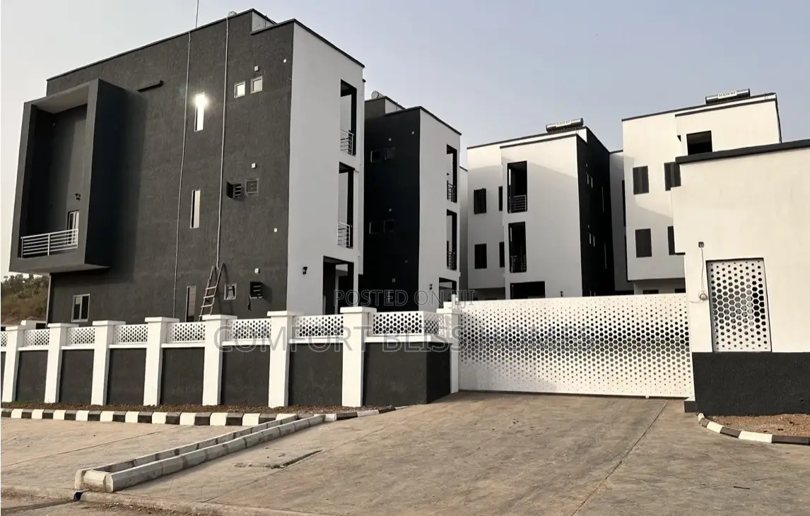 4bdrm Duplex in Lilycrest, Guzape District for sale