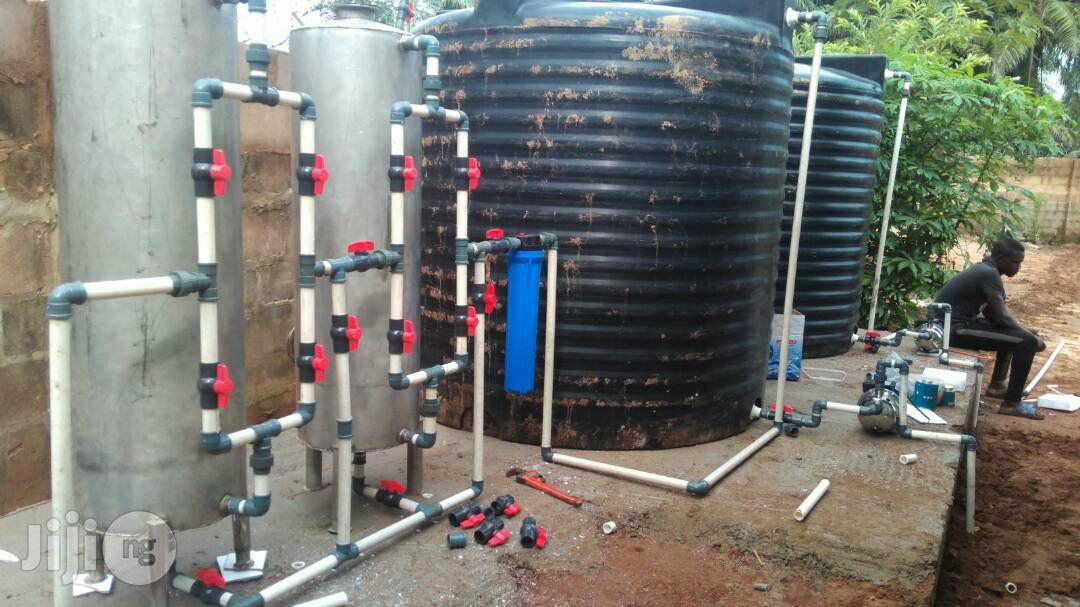 Water Treatment Cylinders And Plumbings For Factories