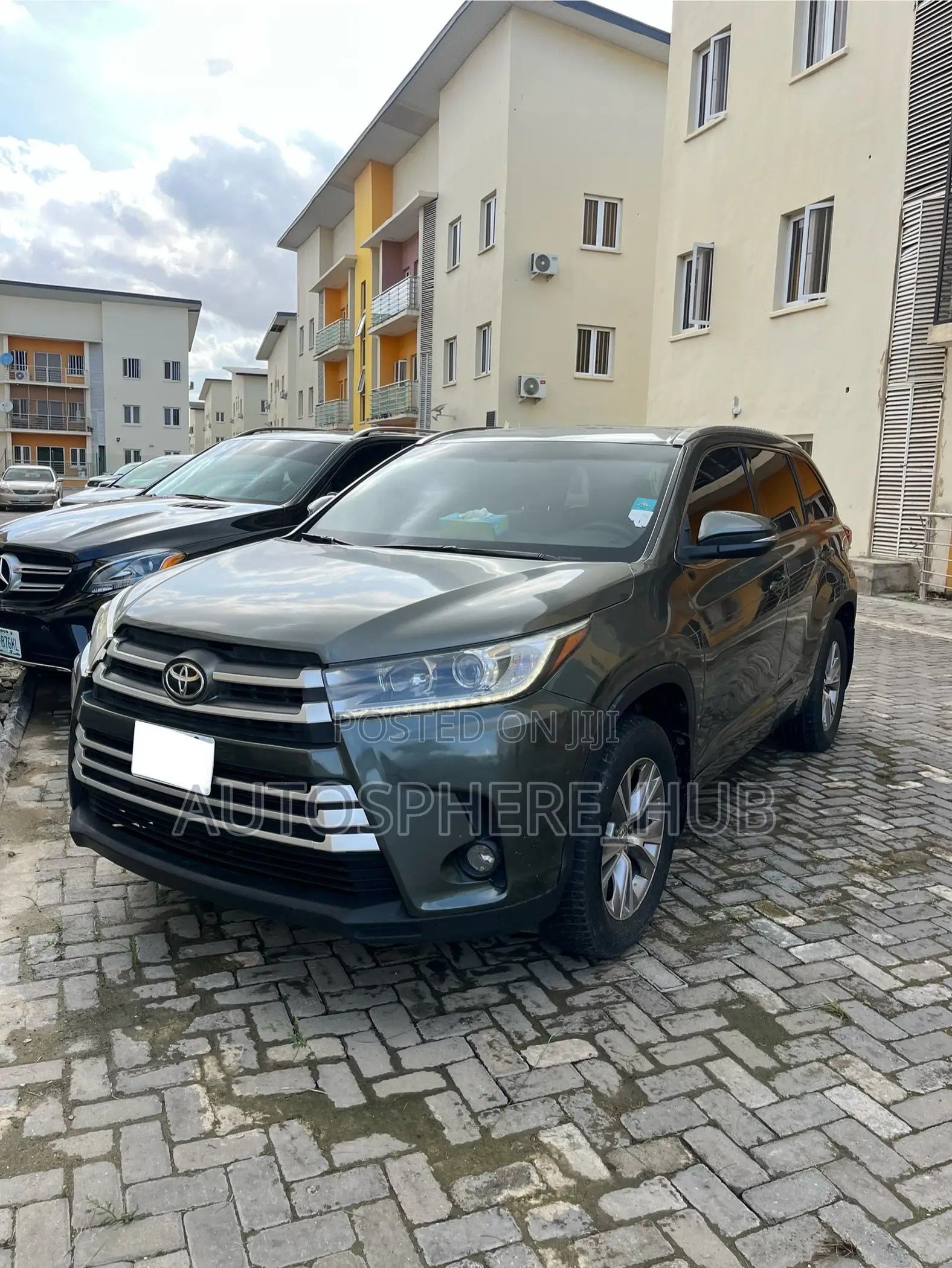 Toyota Highlander XLE 4dr SUV AWD (3.5L 6cyl 6A) 2014 Green
