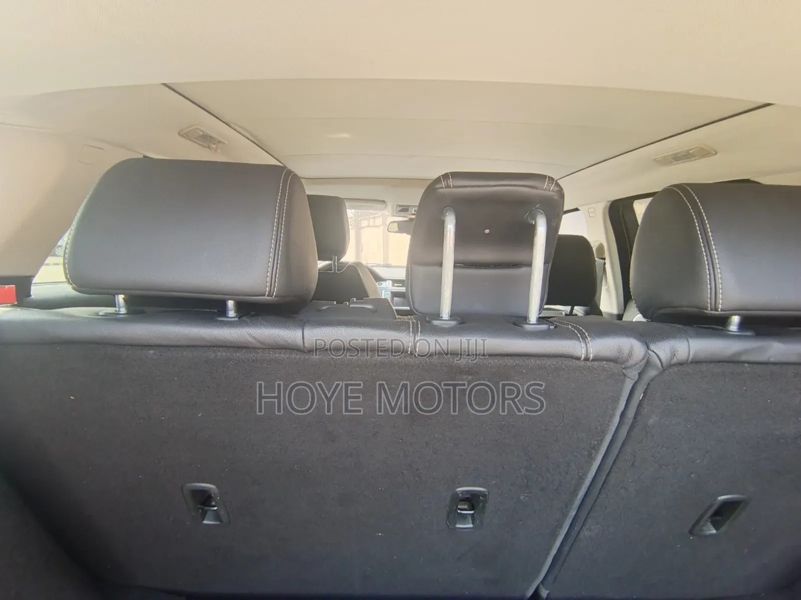 Land Rover Range Rover Evoque Pure Plus 2012 Black