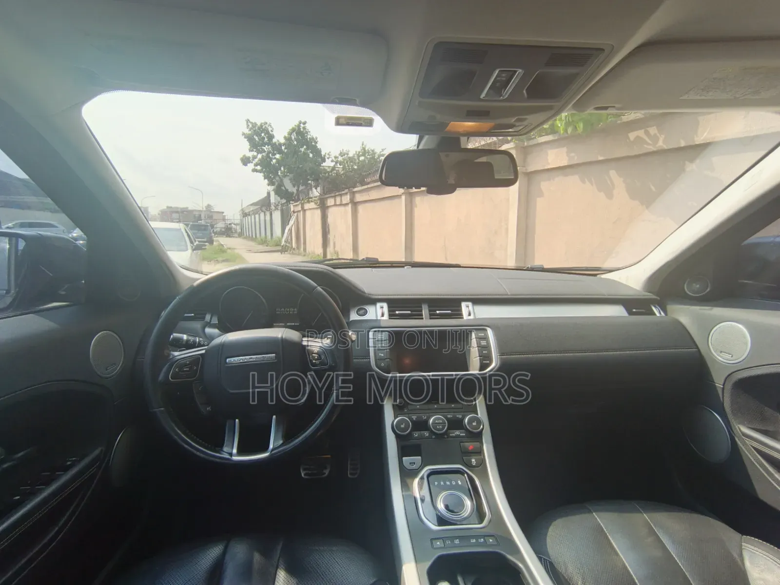 Land Rover Range Rover Evoque Pure Plus 2012 Black