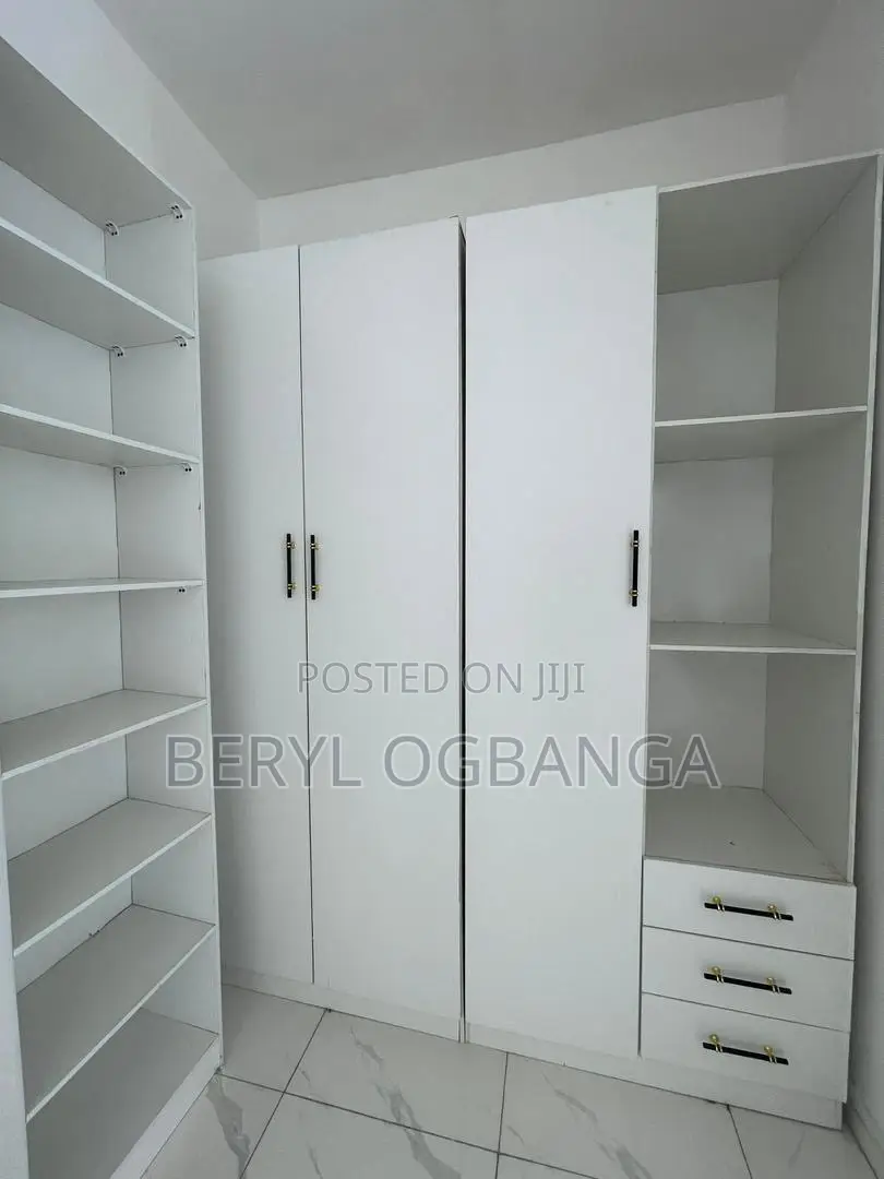 3bdrm Duplex in Ikota for rent