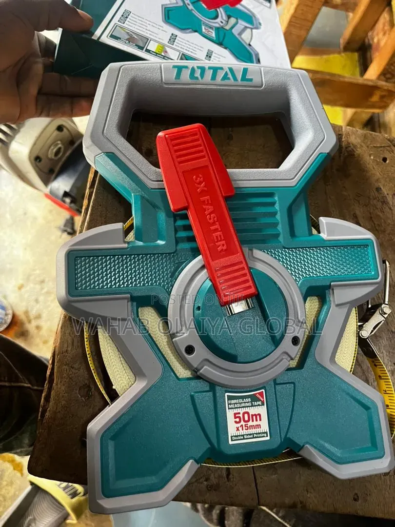 Total 50m Industrial Fiberglass Measuring Tape Reel