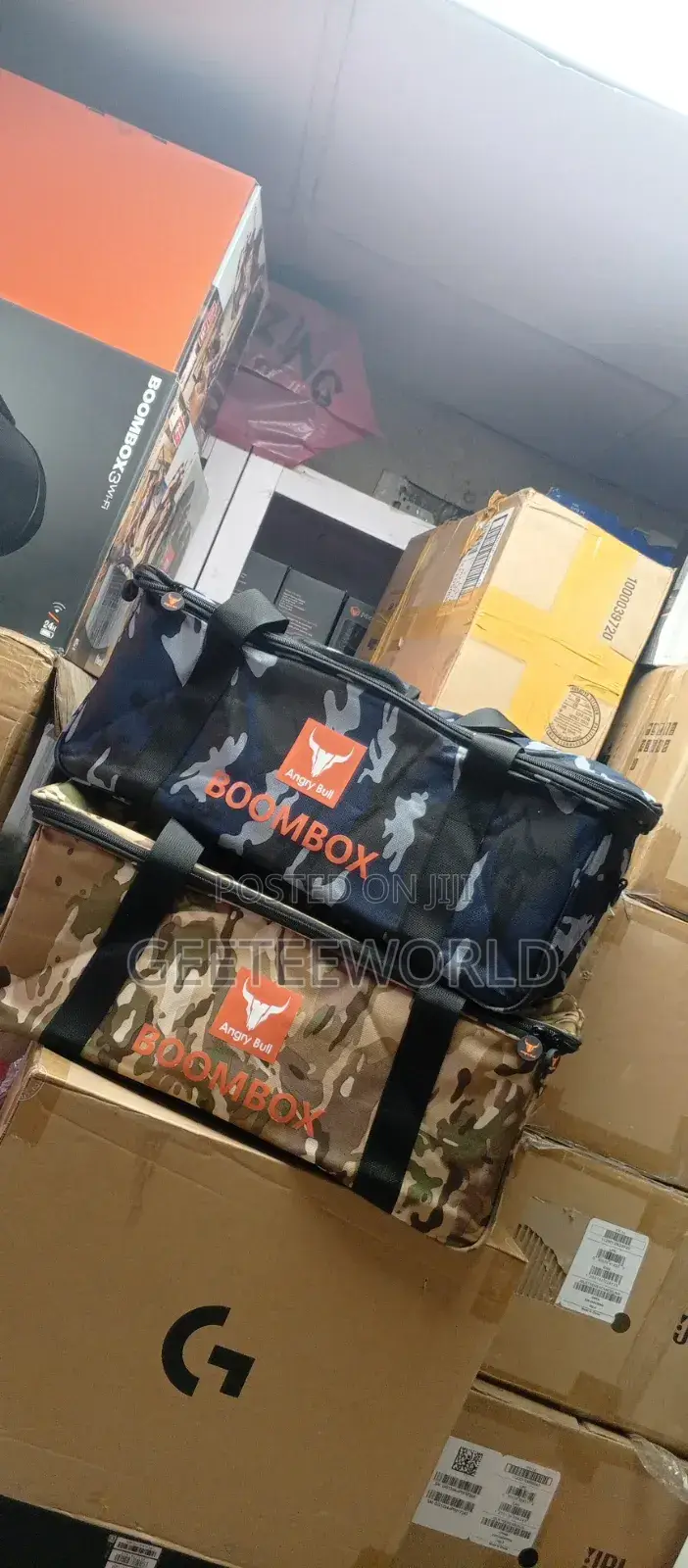 JBL Boombox 4 Speaker Bag