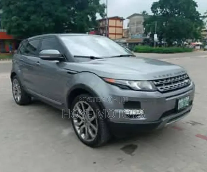 Land Rover Range Rover Evoque Pure 4x4 (2.0L 4cyl 9A) 2014 Green