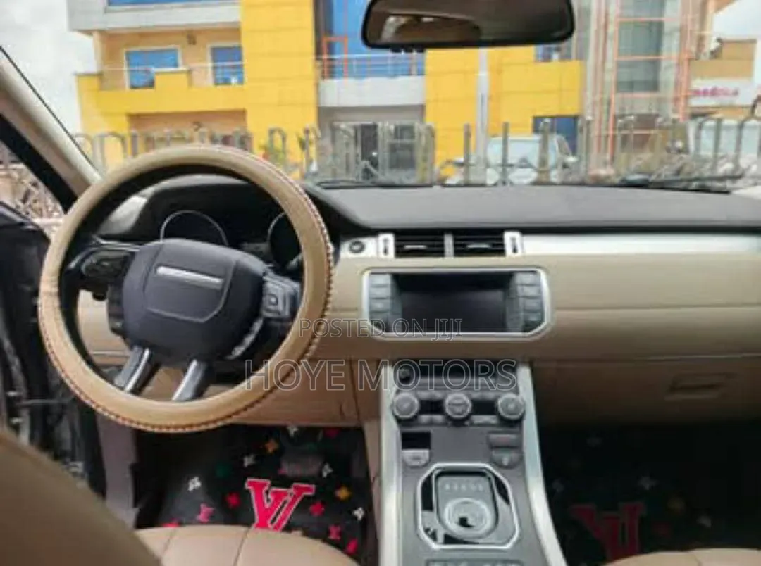 Land Rover Range Rover Evoque Pure 4x4 (2.0L 4cyl 9A) 2014 Green