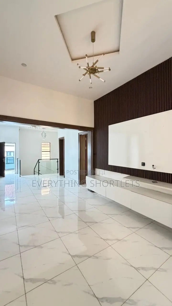 4bdrm Duplex in Lokogoma for sale