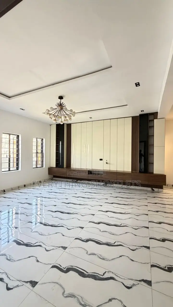 4bdrm Duplex in Lokogoma for sale