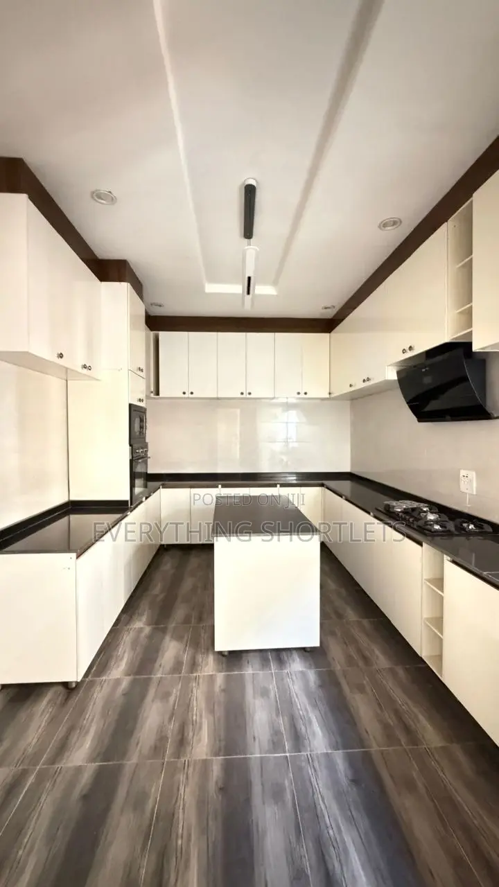 4bdrm Duplex in Lokogoma for sale