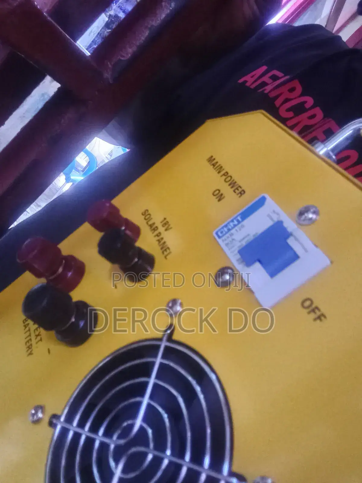 Qasa Solar Generator With Panel