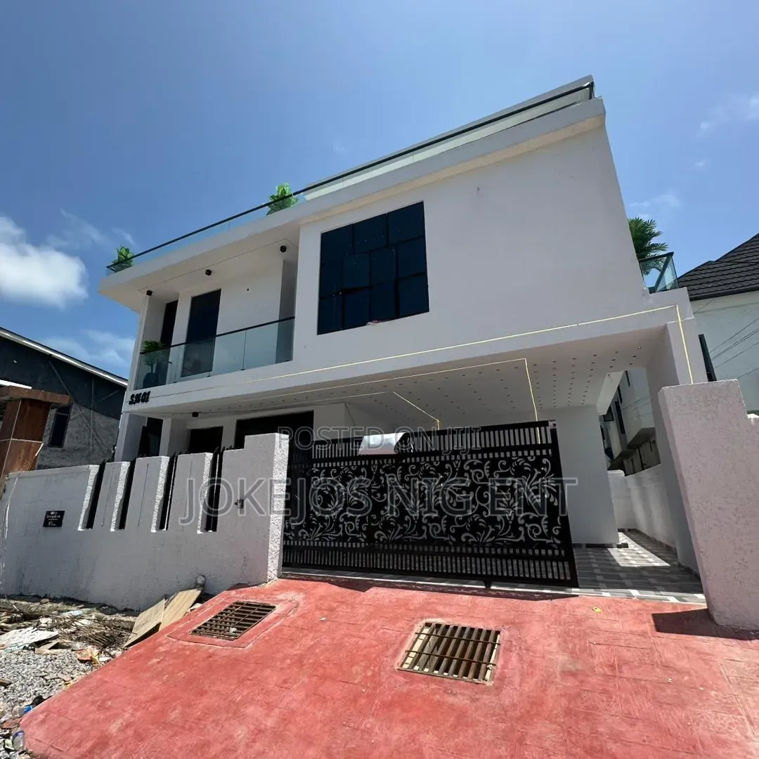 4bdrm Duplex in Ikota Gra for sale