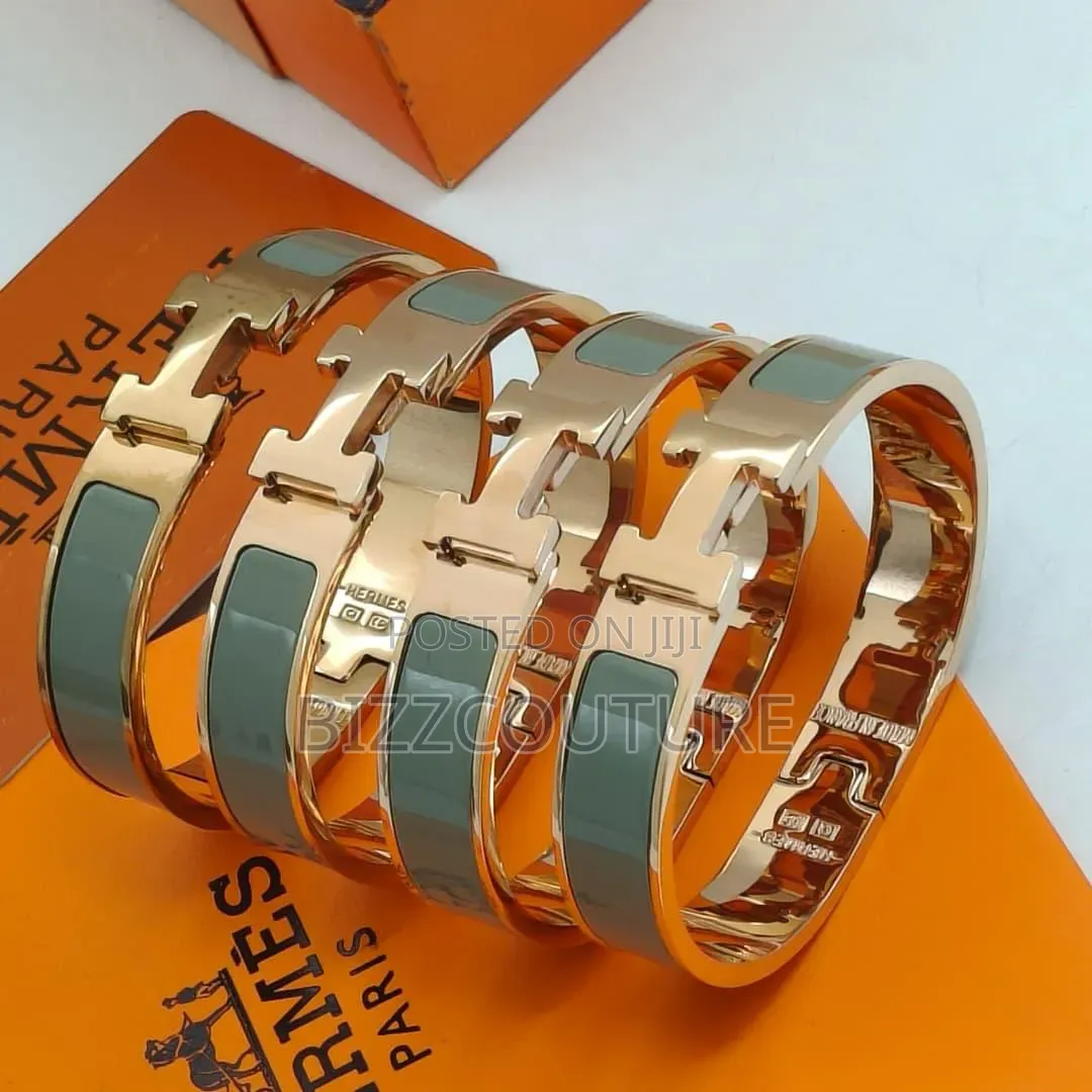 Original Hermes Clic Hh Bracelet Available in Store